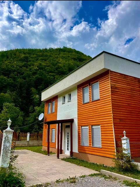 Villa Gryka Apartment in Montenegro