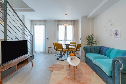 Communal lounge/ TV room, Living room