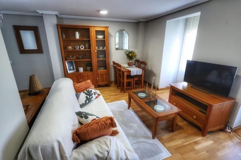 Living room, Seating area, Evening entertainment