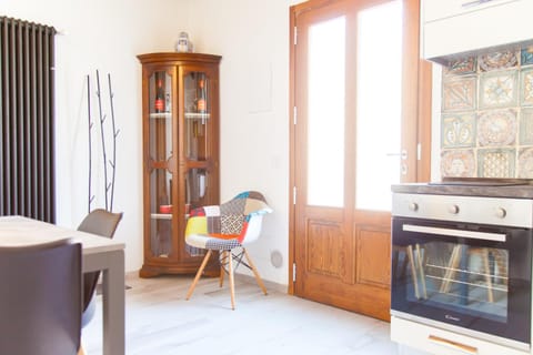 Yellow room Bed and Breakfast in Pisa