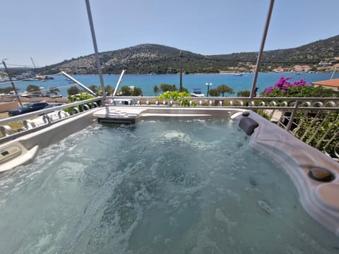 Apartments Mate Apartment in Šibenik-Knin County, Croatia