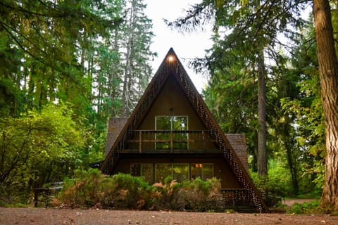 Beaverton Bungalow House in Tigard