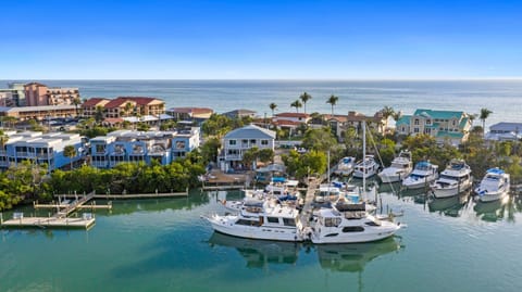 Property building, Day, Bird's eye view, Sea view