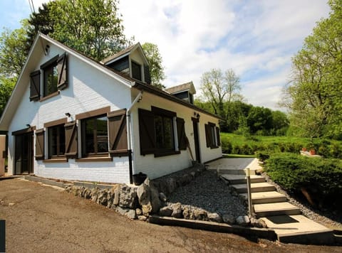 Property building, Spring, Day