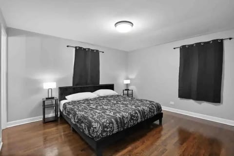 Extravagance in Schaumburg House in Schaumburg