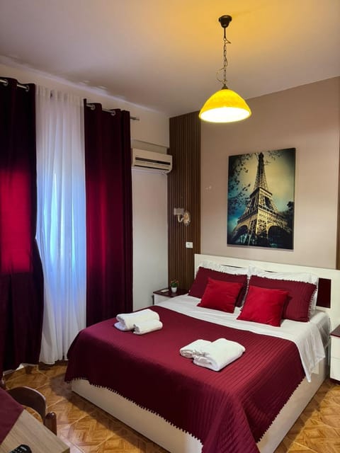 Bed, Photo of the whole room, Bedroom, towels, air conditioner