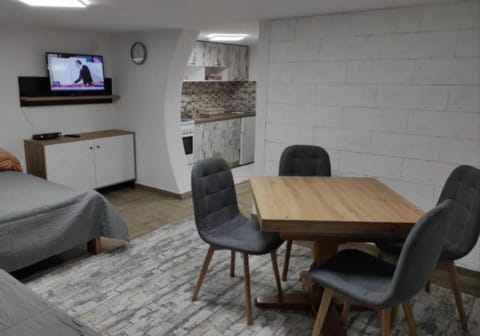 Studio Maljković Apartment in Serbia