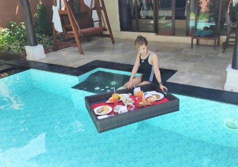 Day, Food and drinks, Food, Guests, Pool view, Swimming pool