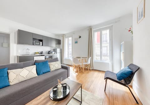 Living room, Dining area, flat iron, washing machine, kitchen