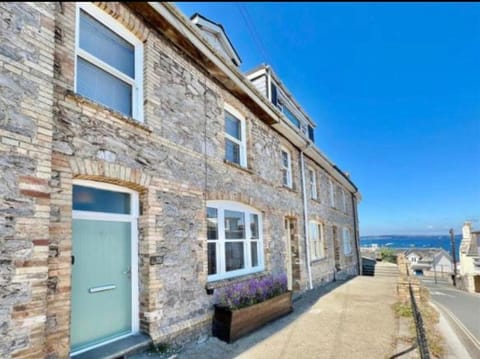 Property building, Sea view