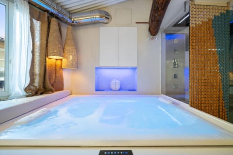Hot Tub, Spa and wellness centre/facilities, Swimming pool