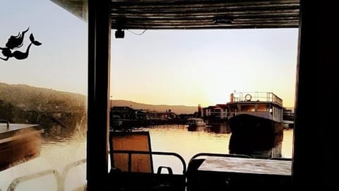Patio, Natural landscape, Dining area, Lake view