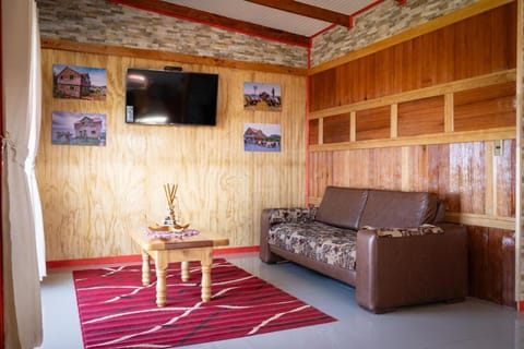 Communal lounge/ TV room, TV and multimedia, Living room