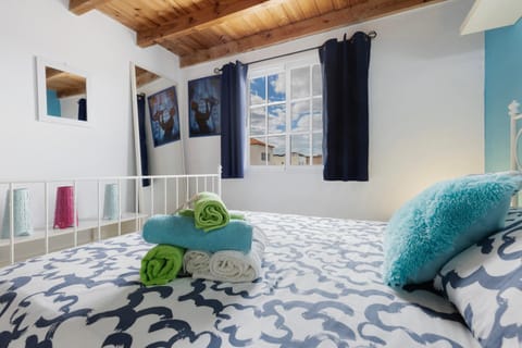 Property building, Living room, Bedroom