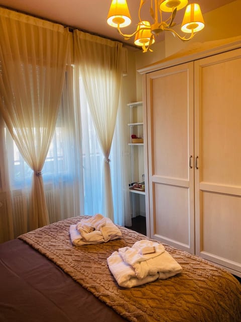 Camera luminosa per viaggiatori Bed and Breakfast in Conegliano