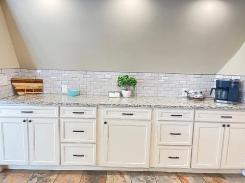 Well appointed residence with 3 bedrooms 4 beds House in Missoula