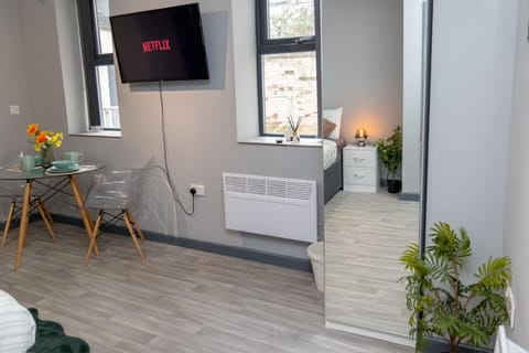 Sheffield City Centre Studio Apartment in Sheffield