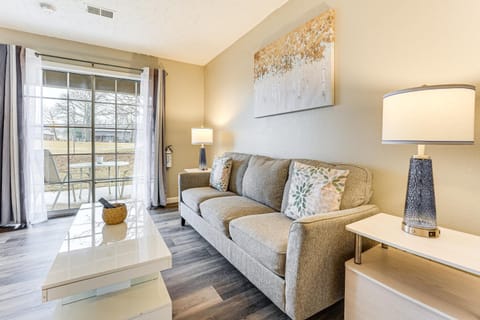 Near Attractions and Shows Branson Updated Condo Apartment in Branson