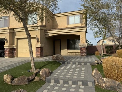 777 Hopi House in Buckeye