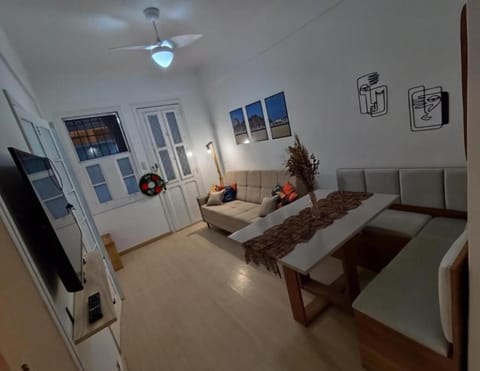 Communal lounge/ TV room, TV and multimedia, Dinner