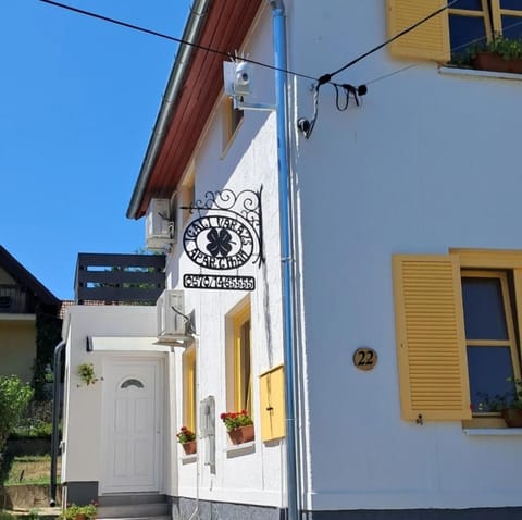 Property building, Property logo or sign