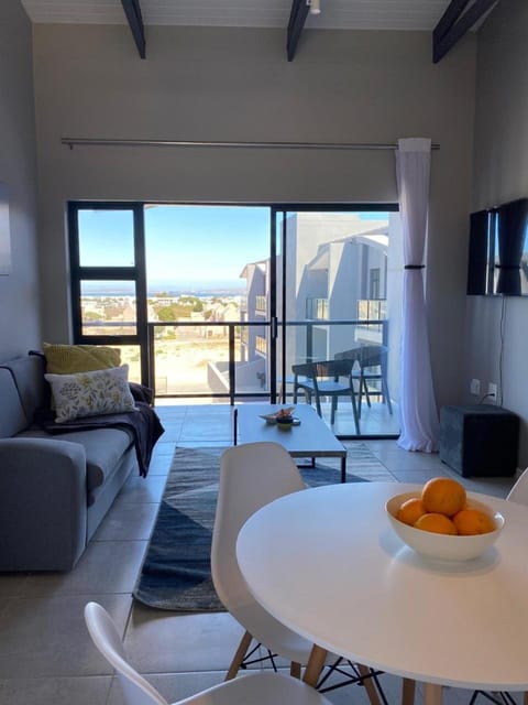 Balcony/Terrace, Living room