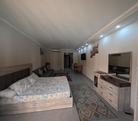 Communal lounge/ TV room, TV and multimedia