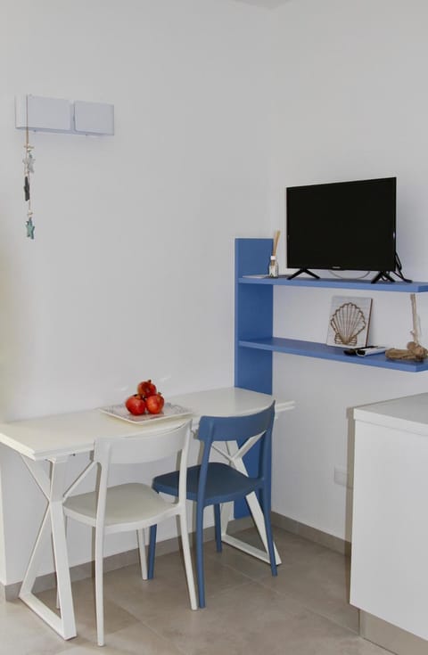 TV and multimedia, Dining area