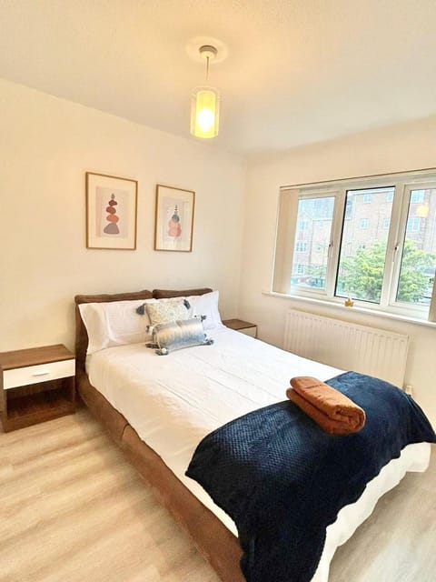 KH-Entire House -Central Scotland, Self-Check-in , Pet-friendly and with Parking House in Falkirk