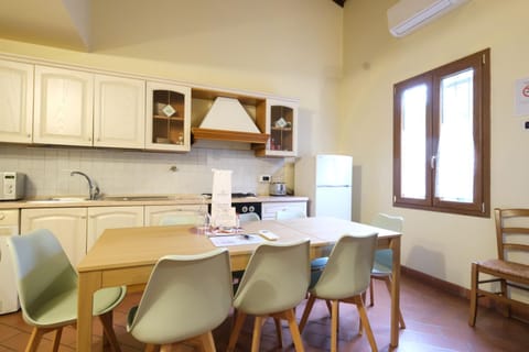 Kitchen or kitchenette, Dining area, dishwasher, oven, stove, toaster