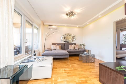 Marina Yacht Apartment Apartment in Zadar