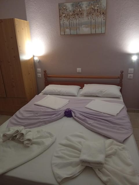 Thoma-is Studios Apartment in Limenaria