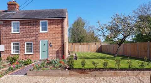 Property building, Garden, Garden view