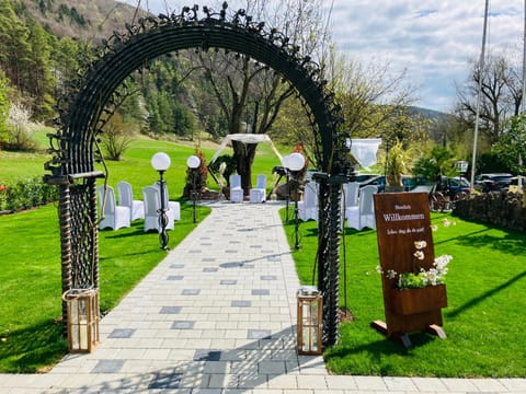 Garden, View (from property/room), Garden view