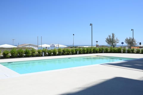 SE125 - Senigallia, esclusivo trilocale fronte mare con piscina Apartment in Senigallia