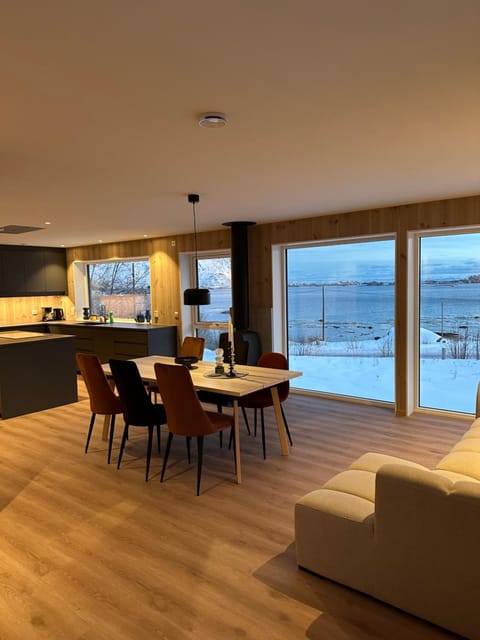 Natural landscape, Dining area