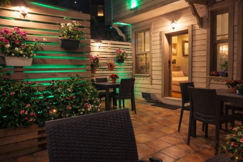 Seating area