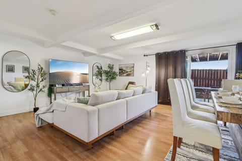 Entire Private Home with 3 Bedrooms, Gated Yard, Parking, King Bed, Available Now House in Spring Valley