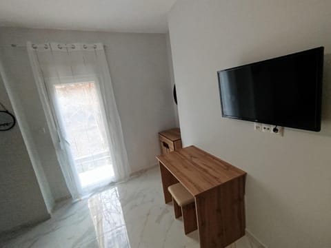 TV and multimedia, Evening entertainment