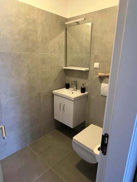 Vila Leona E3 Apartment in Zlatibor District, Serbia