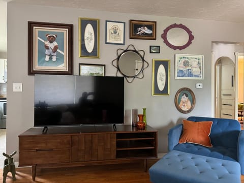 Spacious 4bed, super close to UM & Downtown, 2 living rooms House in Missoula