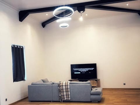 Grande maison moderne 5 chambres Villa in Normandy