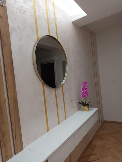 Apartman Gold King Apartment in Federation of Bosnia and Herzegovina