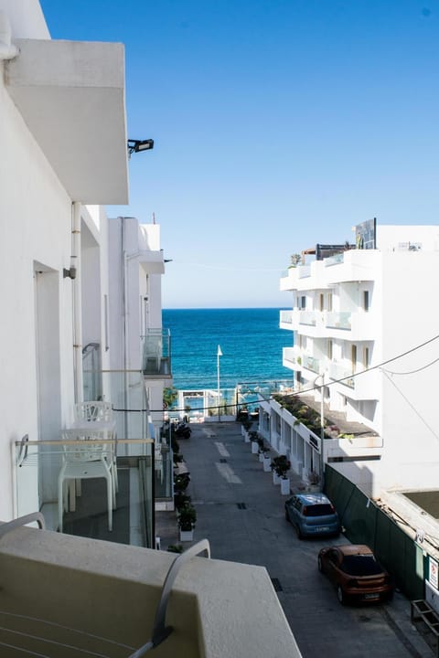 Balcony/Terrace, Sea view, Street view