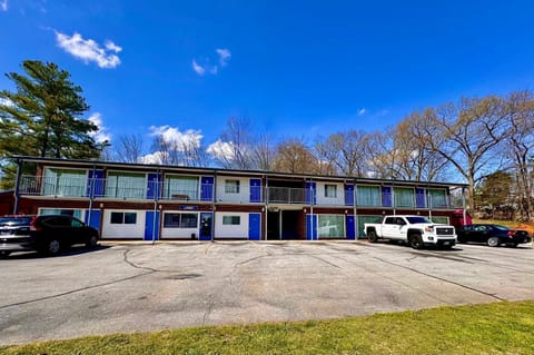 Property building, Parking
