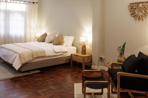 Bed, Living room, Bedroom