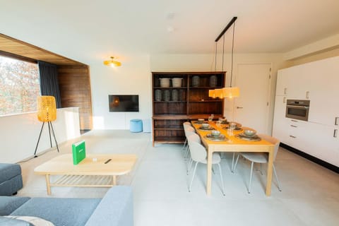 Upscale 90m2 Two Bedroom Apartment - KS8B Apartment in Eindhoven