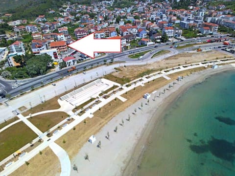 Orange House three bedroom apartment with sea view Apartment in Podstrana