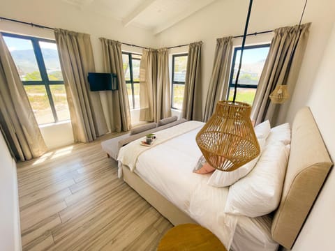 155 Hangklip self catering Apartment in Cape Town