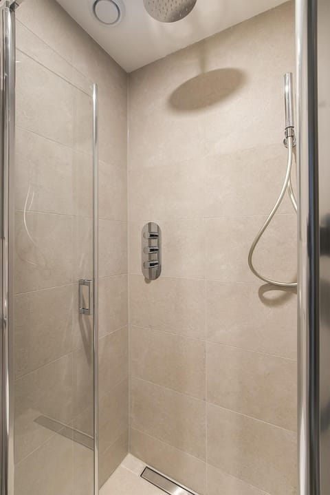 Studio aan de gracht Apartment in Delft